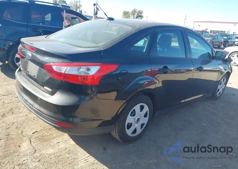 2014 Ford Focus S from USA, damaged, VIN 1FADP3E29EL223920